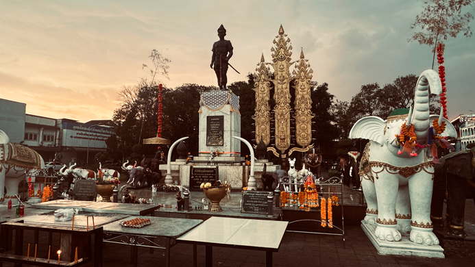Chiang-Rai-Denkmal-1