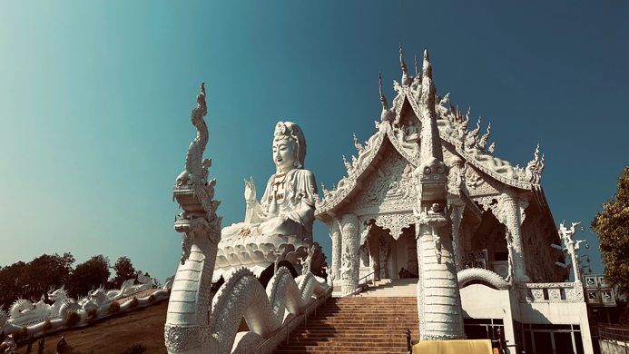 Chiang-Rai-Roter-Tempel_1
