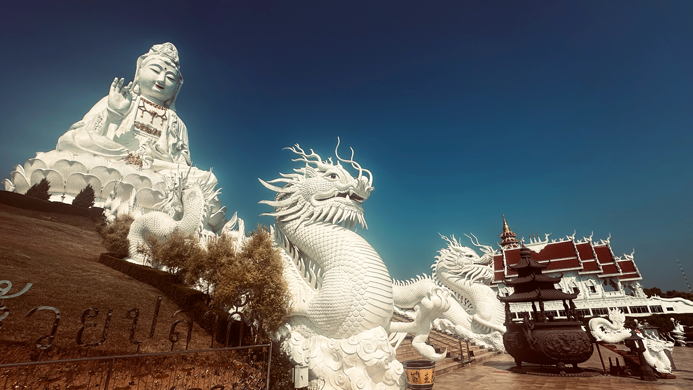Chiang-Rai-Roter-Tempel_10