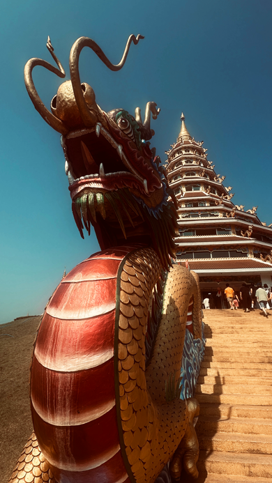 Chiang-Rai-Roter-Tempel_3