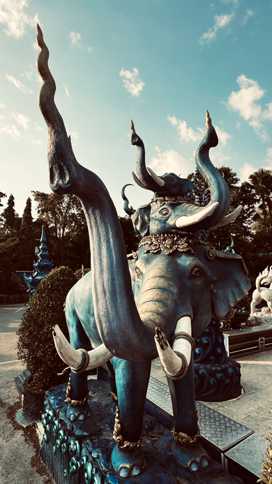Chiang-Rai_blauer-Tempel_9