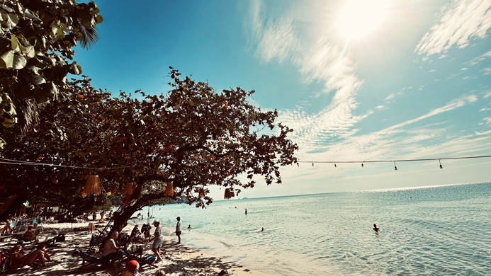 Ko-Chang_WhiteSandBeach
