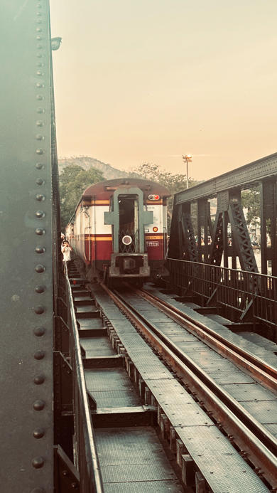 River-Kwai-Bridge_3