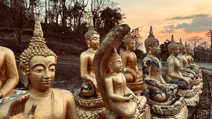 Pakse_Goldener-Buddha9