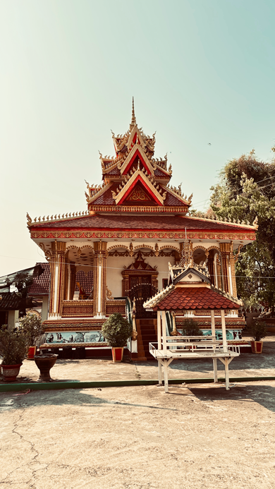 Pha-That-Luang_16
